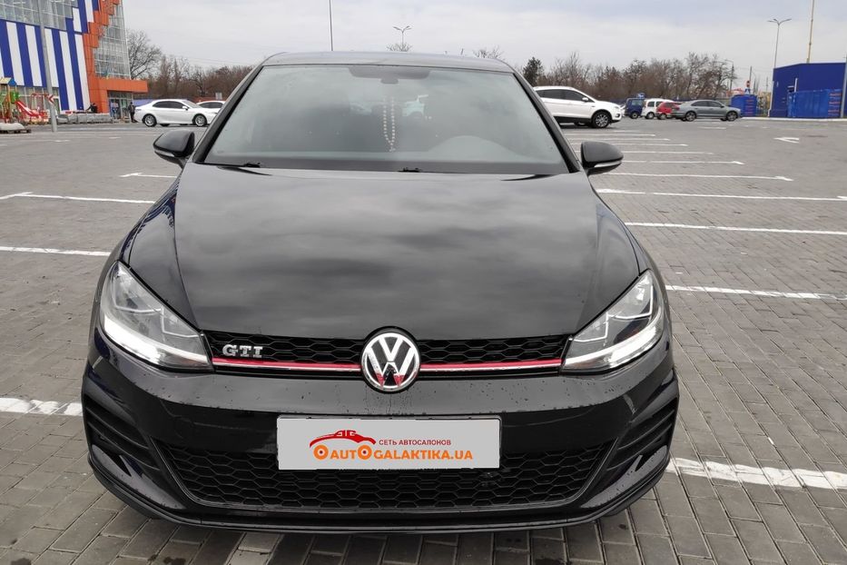 Продам Volkswagen Golf GTI 2018 года в Николаеве