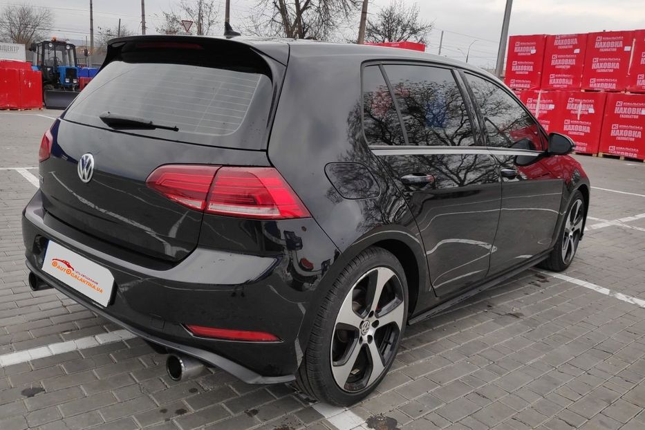 Продам Volkswagen Golf GTI 2018 года в Николаеве