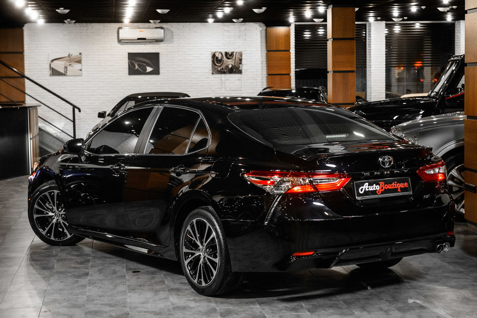 Продам Toyota Camry 2018 года в Одессе