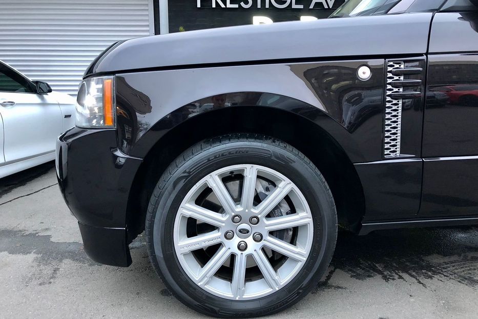 Продам Land Rover Range Rover SUPERCHARGED 2010 года в Киеве