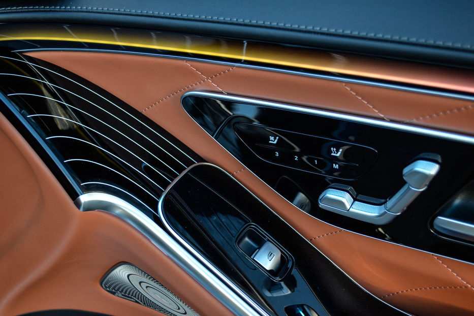 Продам Mercedes-Benz S-Class 500 AMG  4 Matic 2021 года в Киеве
