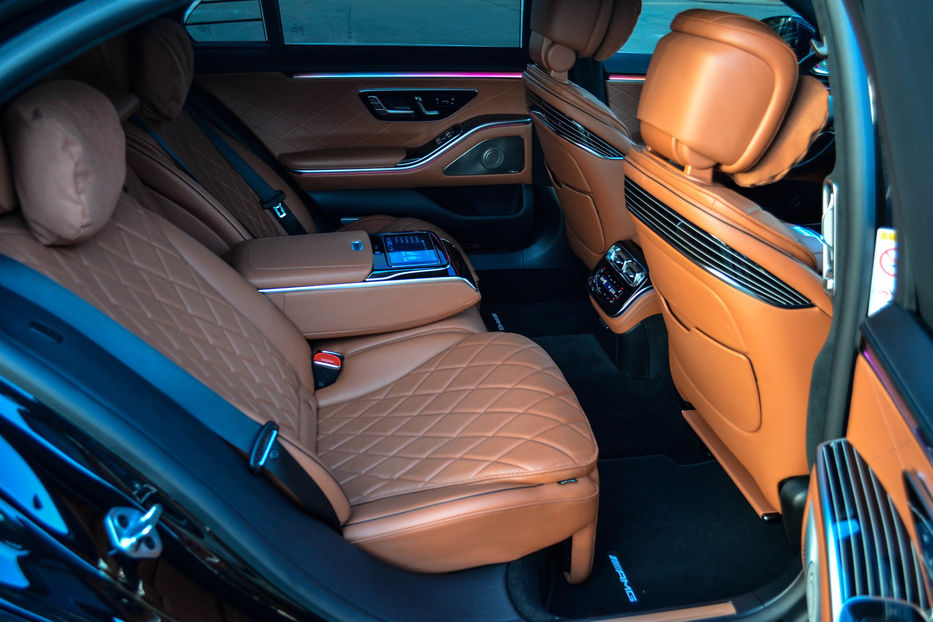 Продам Mercedes-Benz S-Class 500 AMG  4 Matic 2021 года в Киеве