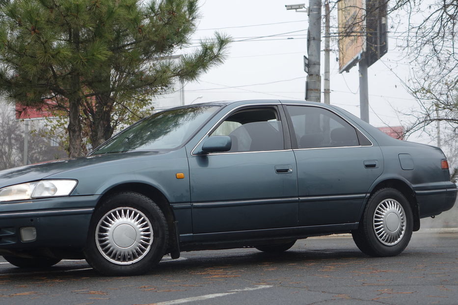 Продам Toyota Camry automat 1997 года в Одессе