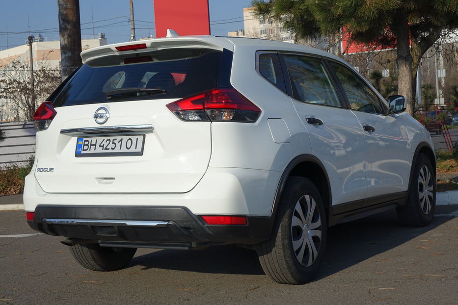 Продам Nissan Rogue 2017 года в Одессе