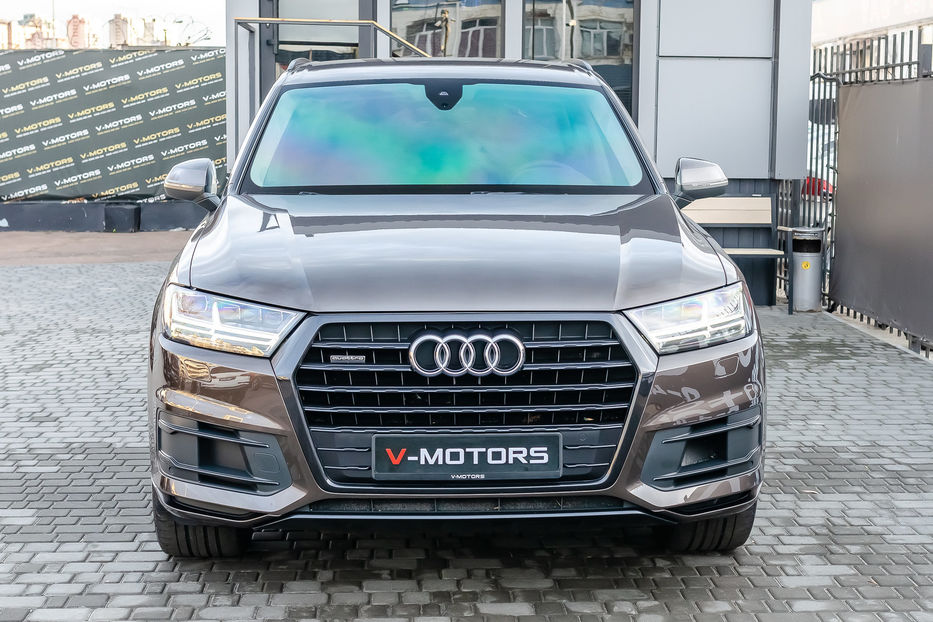 Продам Audi Q7 QUATTRO 2016 года в Киеве