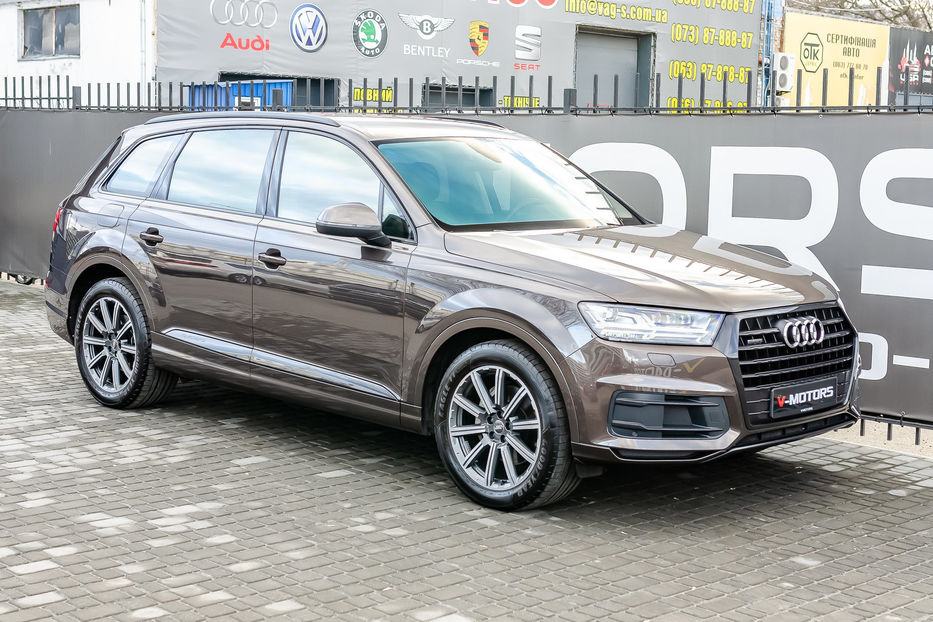 Продам Audi Q7 QUATTRO 2016 года в Киеве