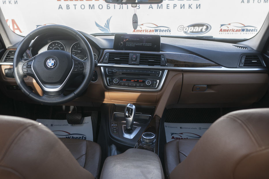 Продам BMW 328 Luxury Line 2013 года в Черновцах