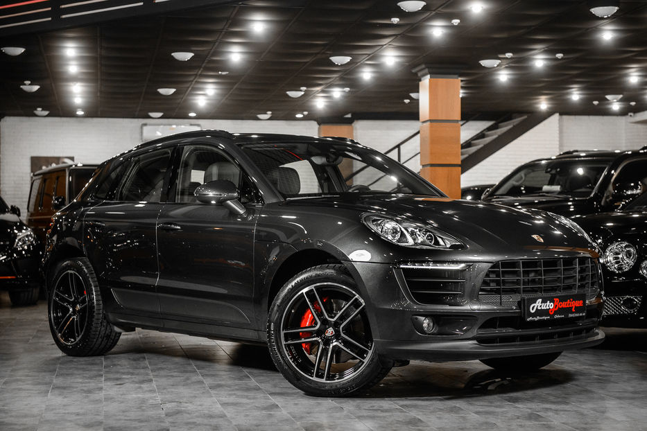 Продам Porsche Macan Official 2017 года в Одессе