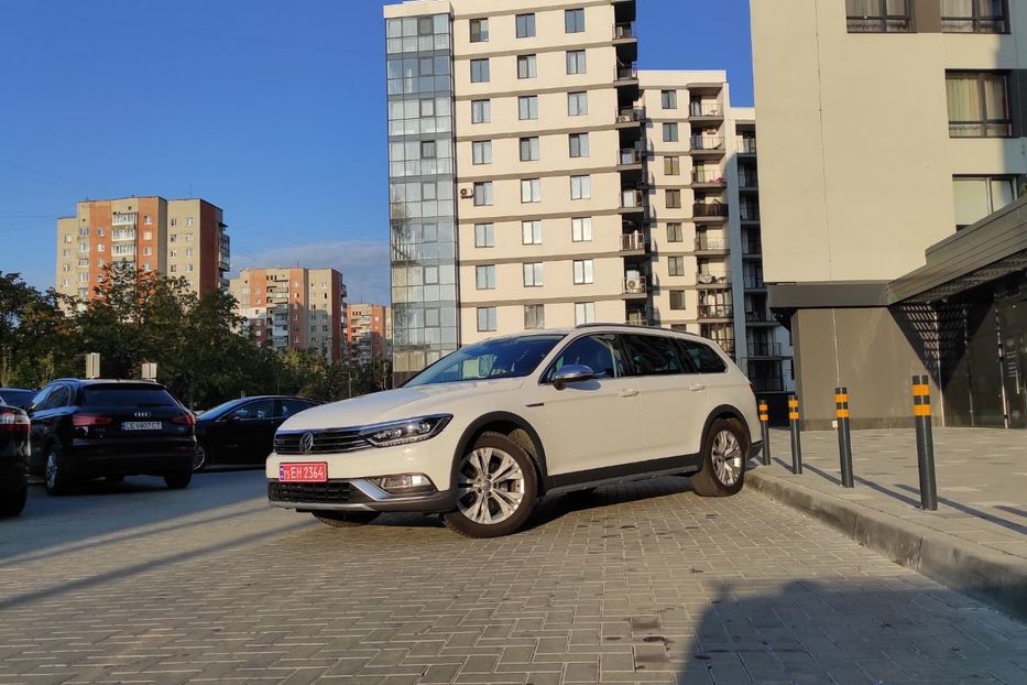 Продам Volkswagen Passat B8 ALLTRACK 140kw  Led 2016 года в Львове