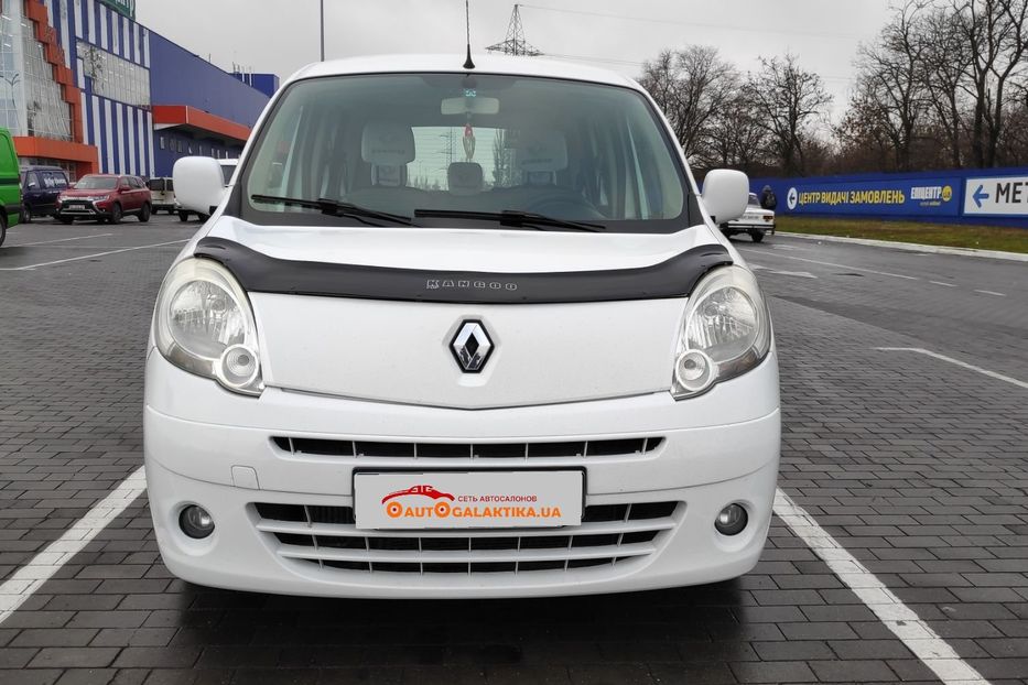 Продам Renault Kangoo пасс. 2011 года в Николаеве