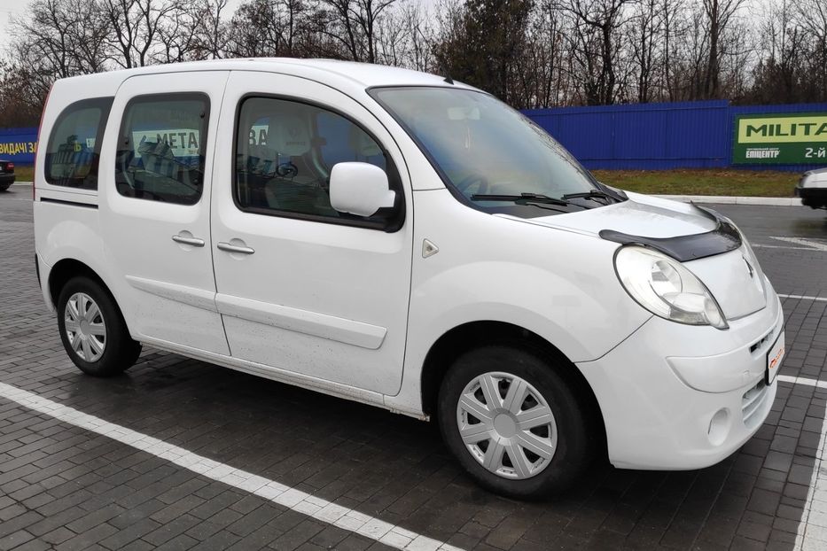 Продам Renault Kangoo пасс. 2011 года в Николаеве