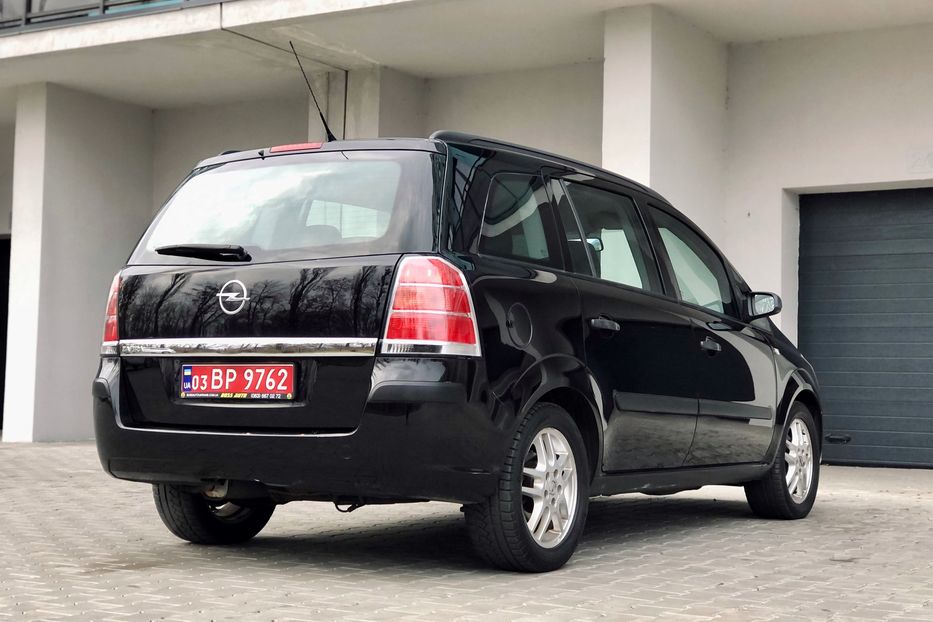 Продам Opel Zafira 2006 года в Луцке