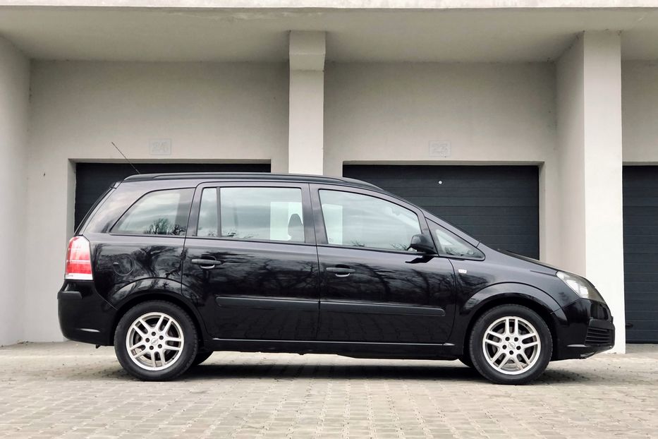 Продам Opel Zafira 2006 года в Луцке