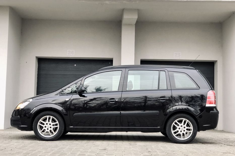 Продам Opel Zafira 2006 года в Луцке