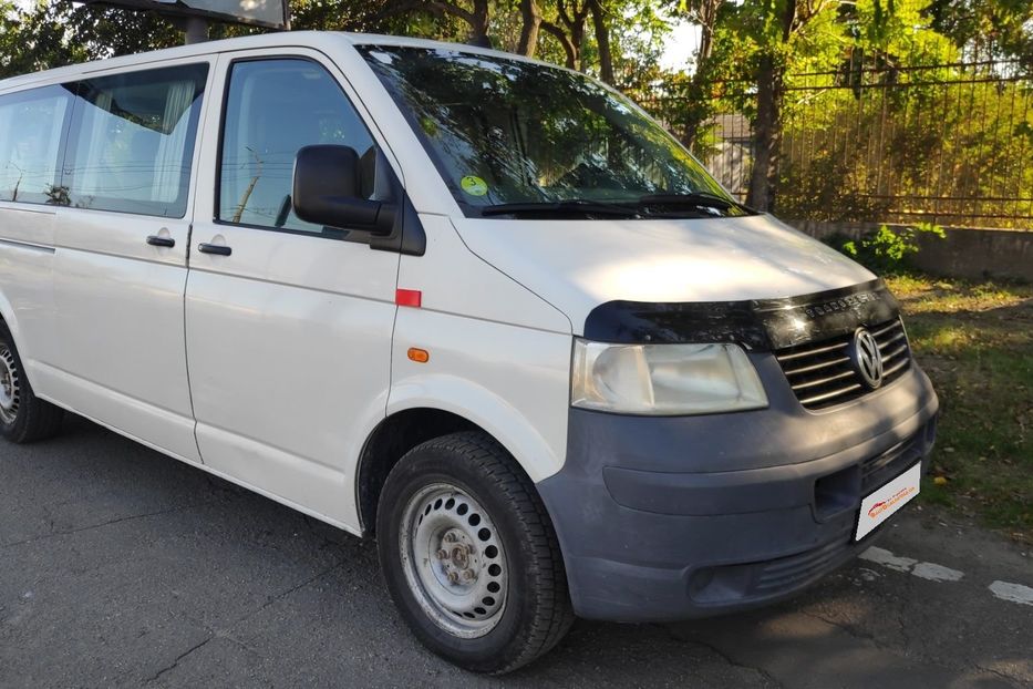 Продам Volkswagen T5 (Transporter) пасс. 2006 года в Николаеве