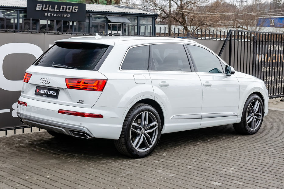 Продам Audi Q7 3.0TDI QUATTRO 2016 года в Киеве