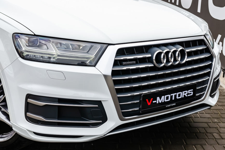 Продам Audi Q7 3.0TDI QUATTRO 2016 года в Киеве