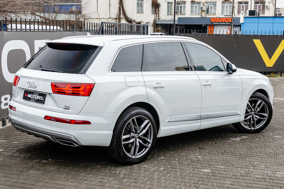 Продам Audi Q7 3.0TDI QUATTRO 2016 года в Киеве