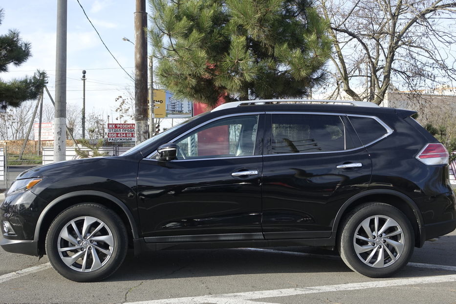 Продам Nissan Rogue SL AWD 2015 года в Одессе