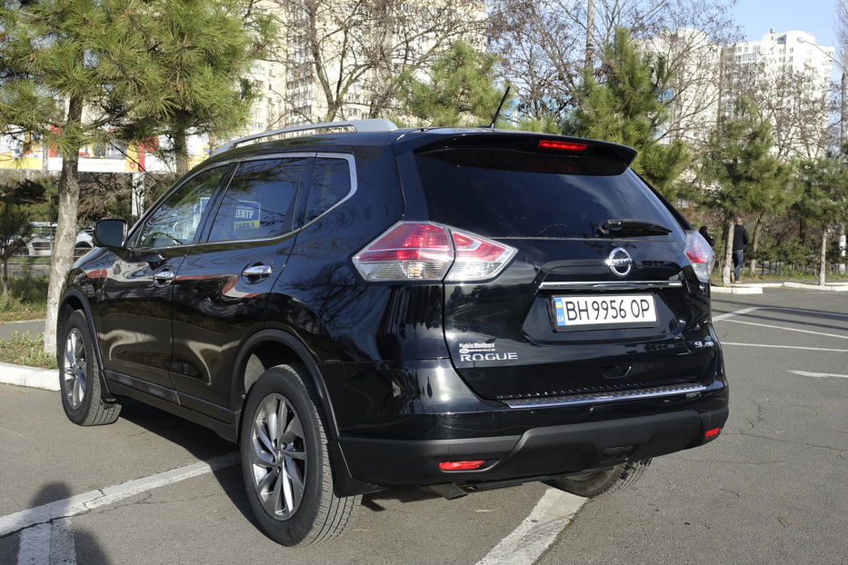 Продам Nissan Rogue SL AWD 2015 года в Одессе