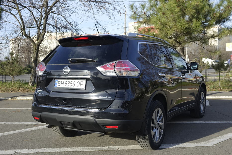 Продам Nissan Rogue SL AWD 2015 года в Одессе