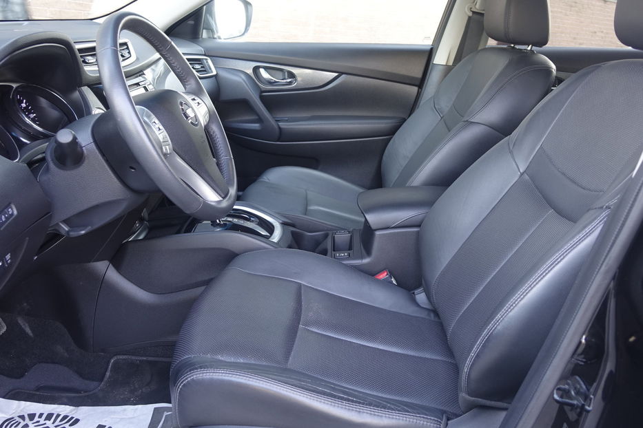 Продам Nissan Rogue SL AWD 2015 года в Одессе