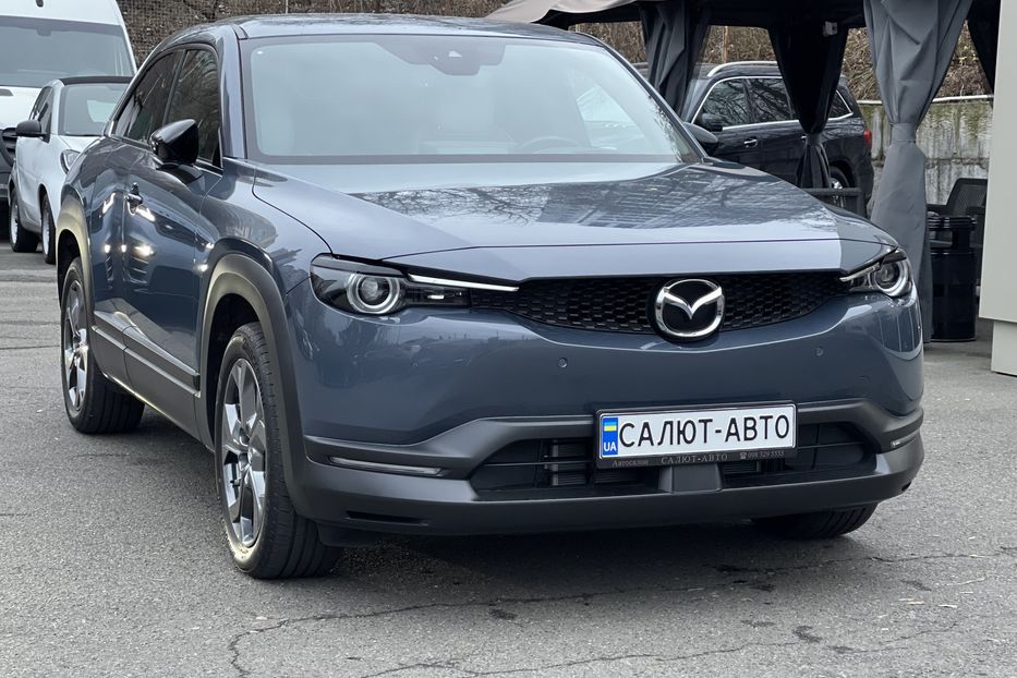 Продам Mazda 3 0-МХ 2020 года в Киеве