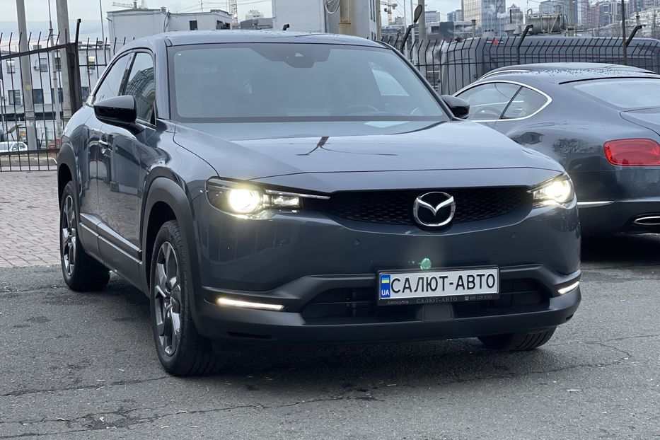 Продам Mazda 3 0-МХ 2020 года в Киеве