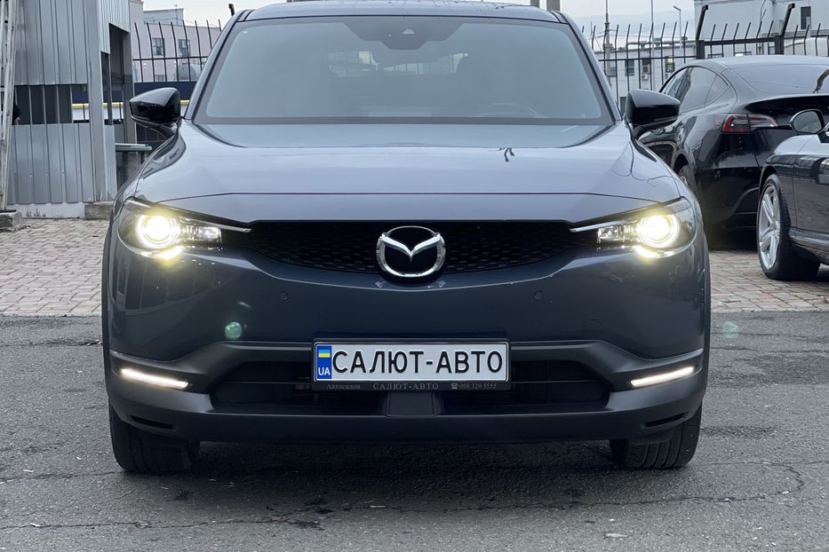 Продам Mazda 3 0-МХ 2020 года в Киеве