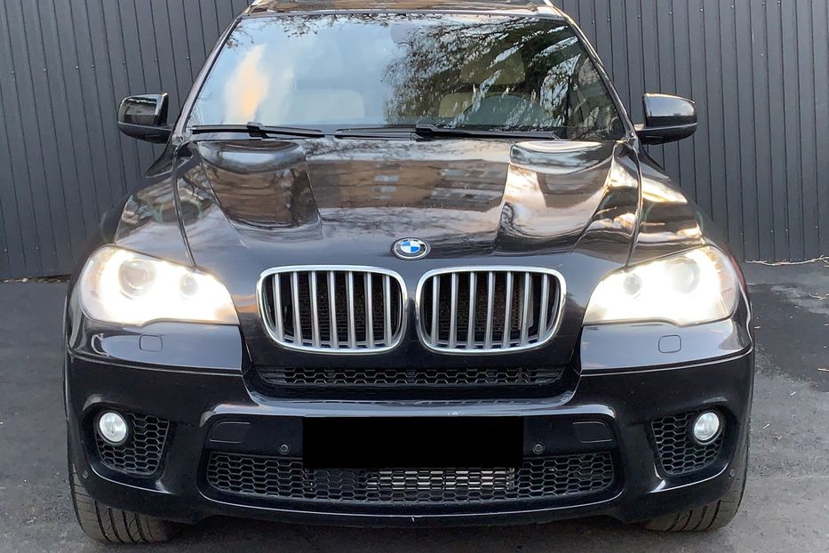 Продам BMW X5 Xdrive40d M packet  2013 года в Киеве