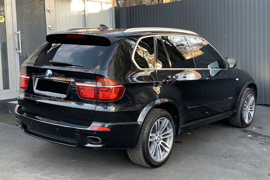 Продам BMW X5 Xdrive40d M packet  2013 года в Киеве