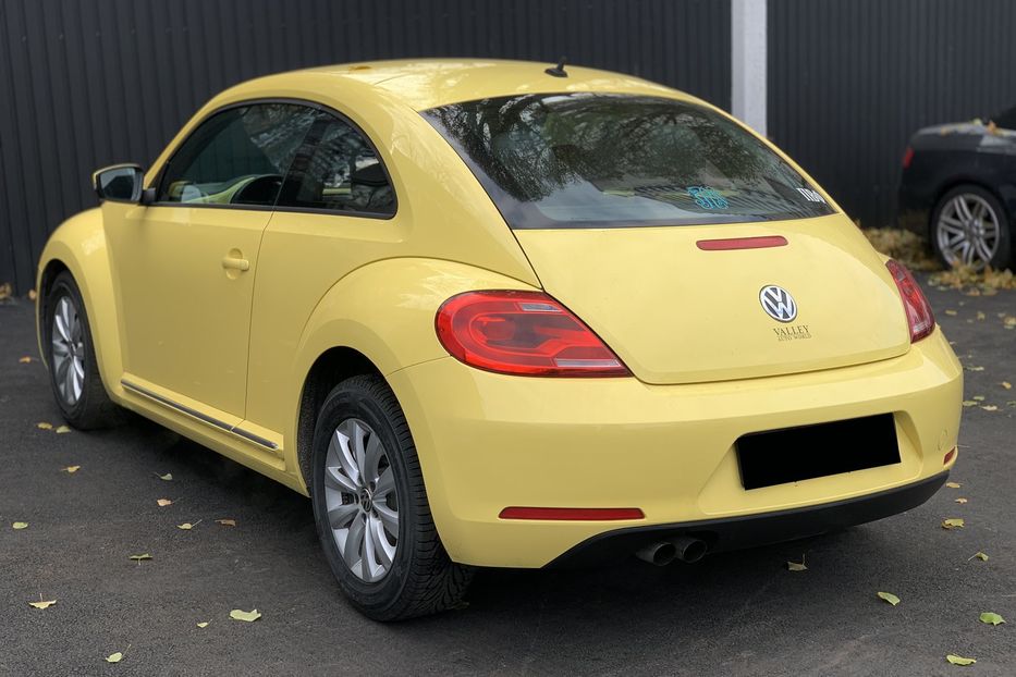 Продам Volkswagen New Beetle 2.5 2011 года в Киеве