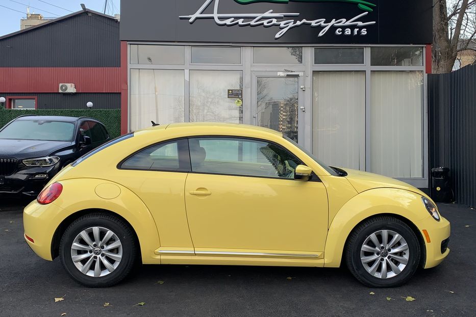 Продам Volkswagen New Beetle 2.5 2011 года в Киеве