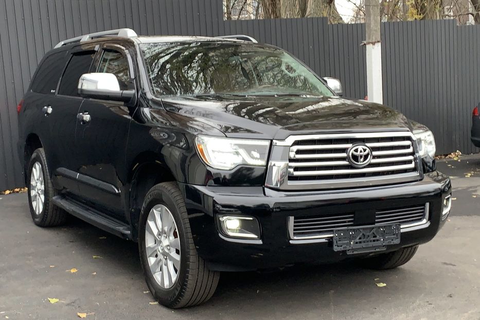 Продам Toyota Sequoia 5.7DualVVTi Platinum  2018 года в Киеве