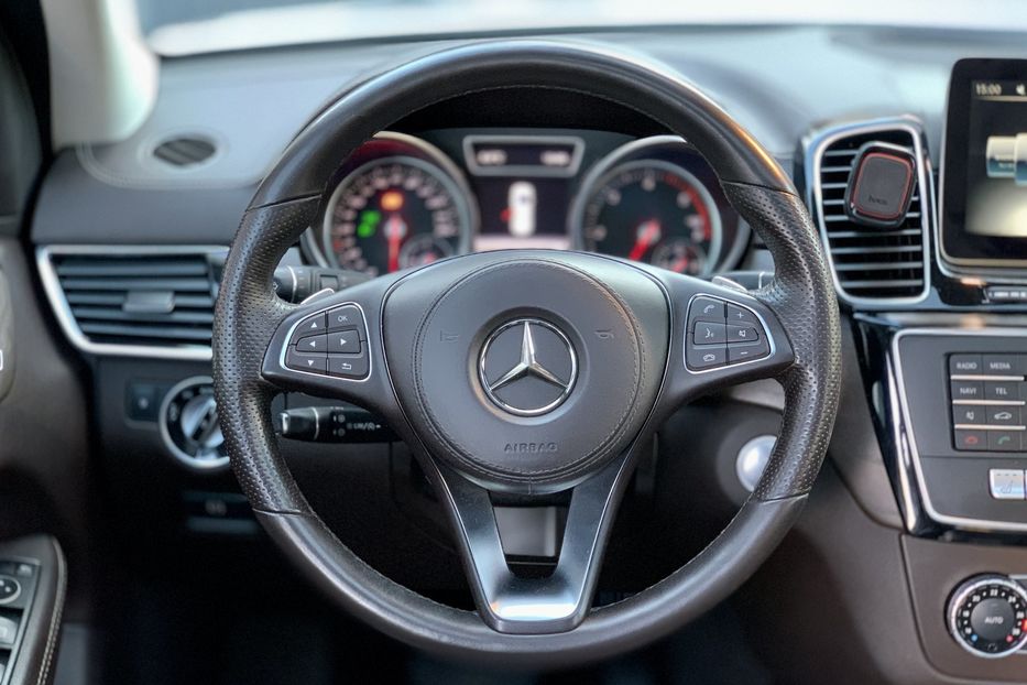 Продам Mercedes-Benz GLS-Class 350 AMG 2016 года в Киеве