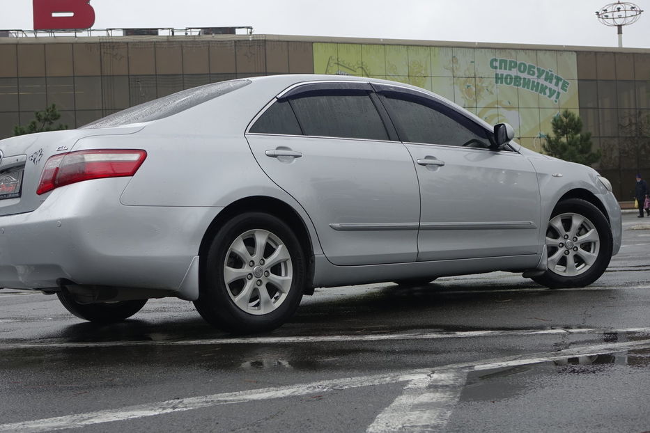 Продам Toyota Camry 110km probeg 2008 года в Одессе