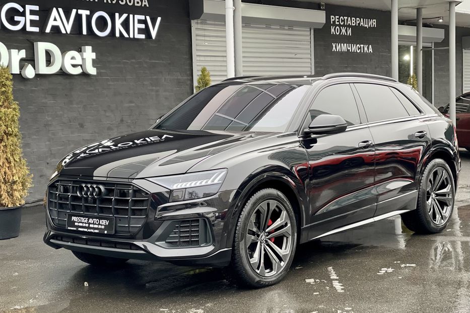 Продам Audi Q8 55 TFSI Quattro  2018 года в Киеве