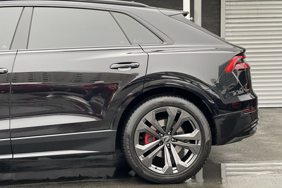 Продам Audi Q8 55 TFSI Quattro  2018 года в Киеве