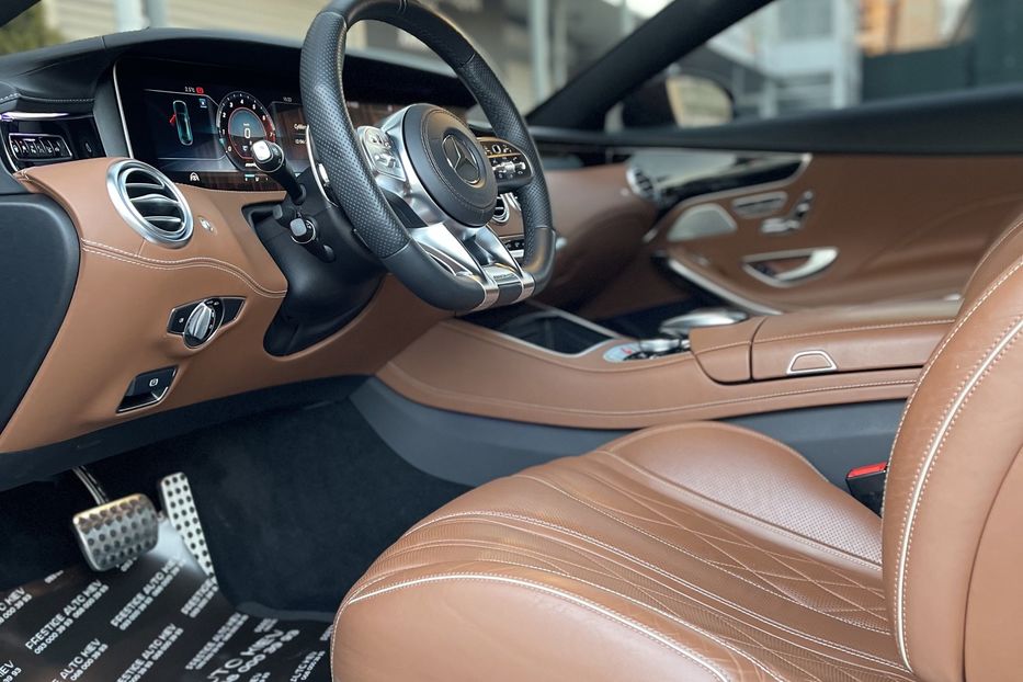 Продам Mercedes-Benz S-Class 63 AMG Coupe 2016 года в Киеве