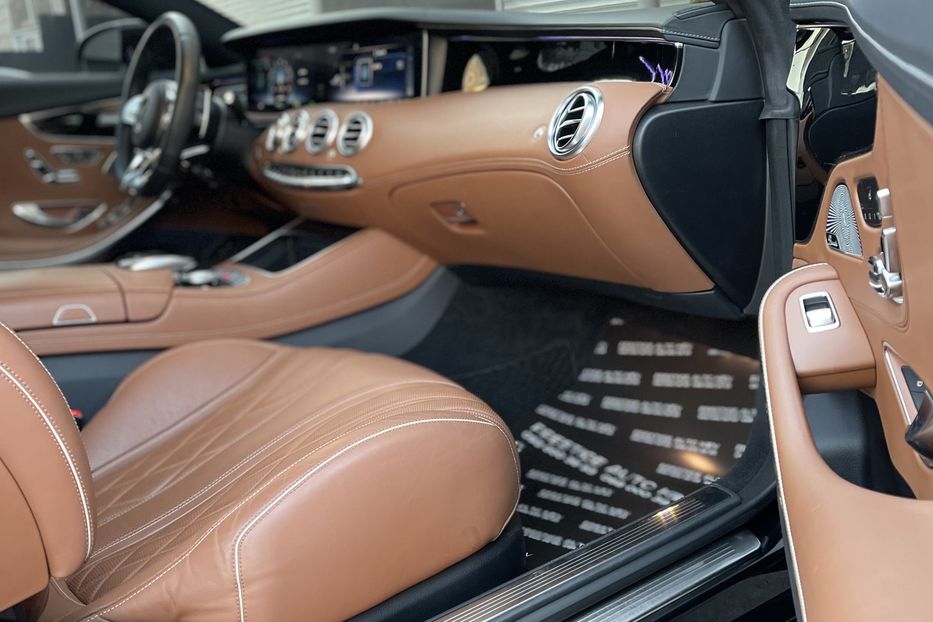 Продам Mercedes-Benz S-Class 63 AMG Coupe 2016 года в Киеве