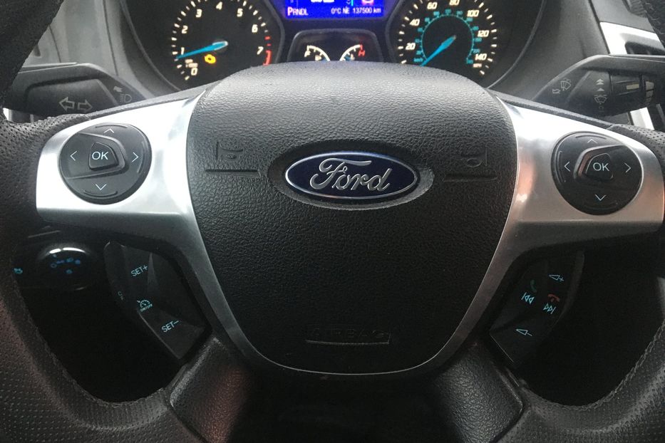 Продам Ford Focus 2012 года в Киеве