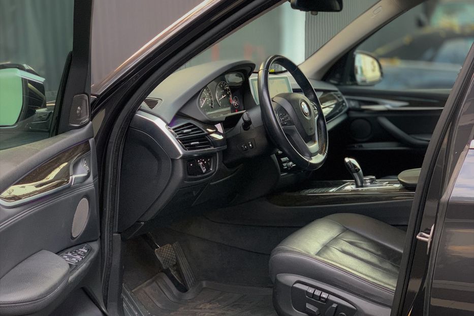 Продам BMW X5 35XDrive 2015 года в Киеве