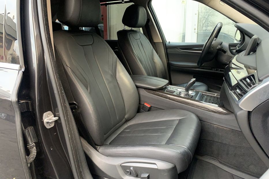 Продам BMW X5 35XDrive 2015 года в Киеве