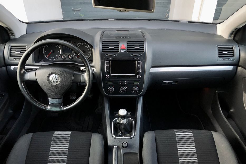 Продам Volkswagen Golf V TDI 2008 года в Луцке