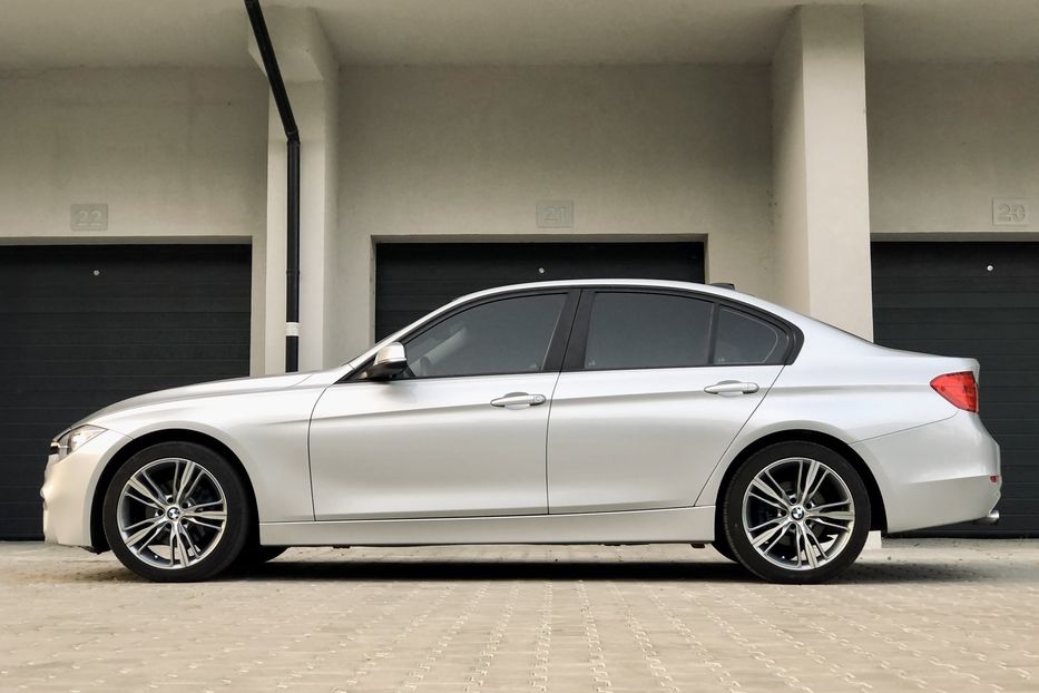 Продам BMW 328 M-packet 2013 года в Луцке