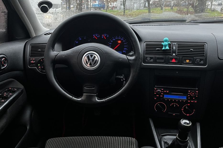 Продам Volkswagen Golf IV 1,8 1997 года в Николаеве