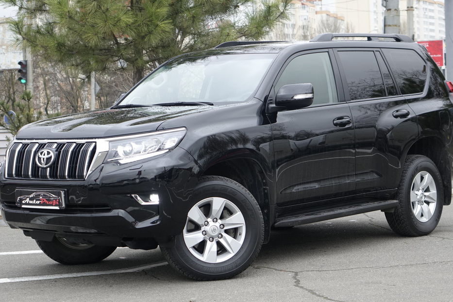 Продам Toyota Land Cruiser Prado NEW 2020 года в Одессе