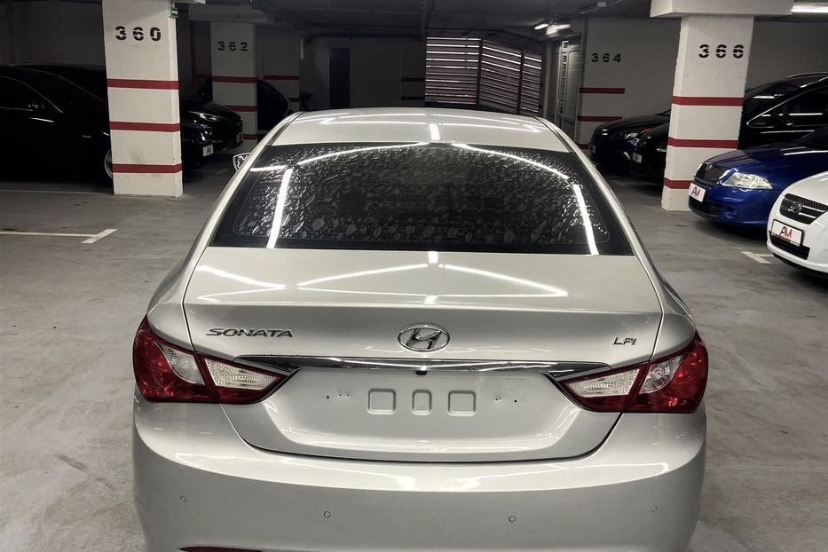 Продам Hyundai Sonata LPI 2013 года в Одессе