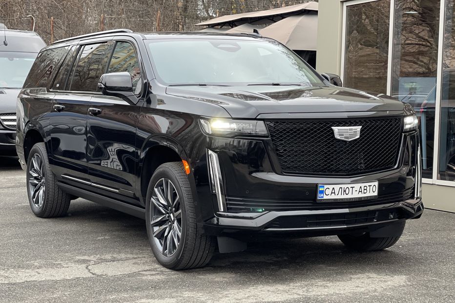 Продам Cadillac Escalade 2021 года в Киеве