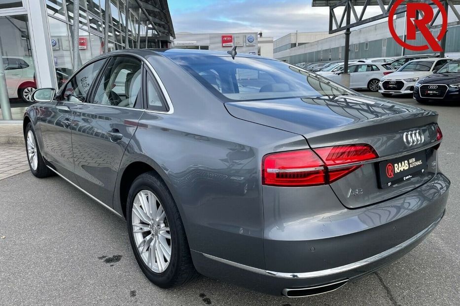 Продам Audi A8 Quattro 2017 года в Киеве